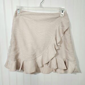 Do + Be | NWT Vivian Ruffle Skirt Nude Small